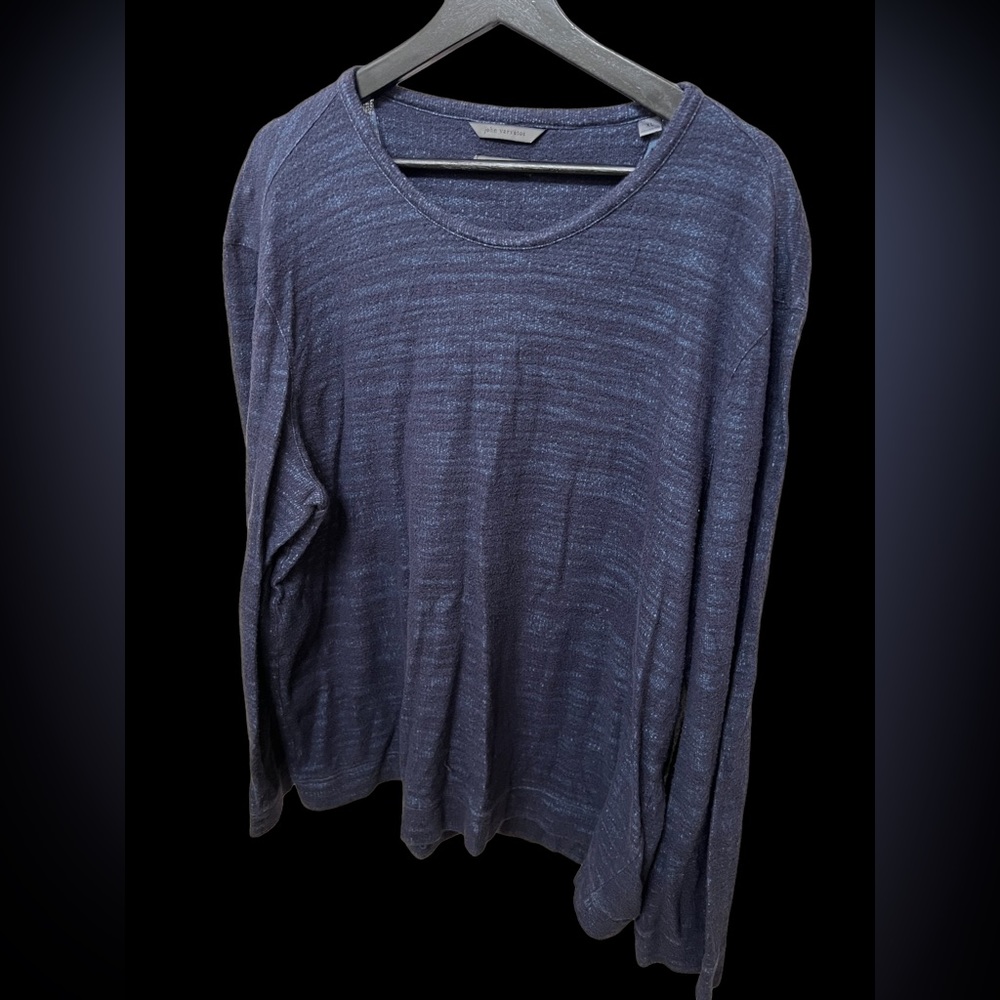 John Varvatos blue crew sweater; loose band at bottom for a finished look. EUC